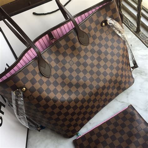 louis vuitton neverfull mm pink interior